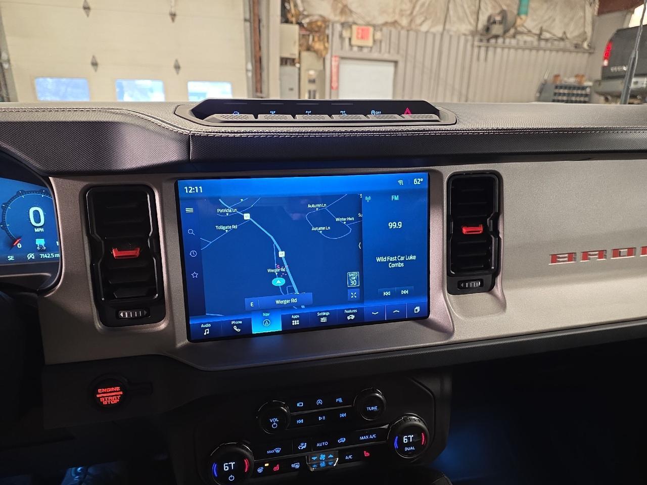 2024 Ford Bronco Sand Lake NY