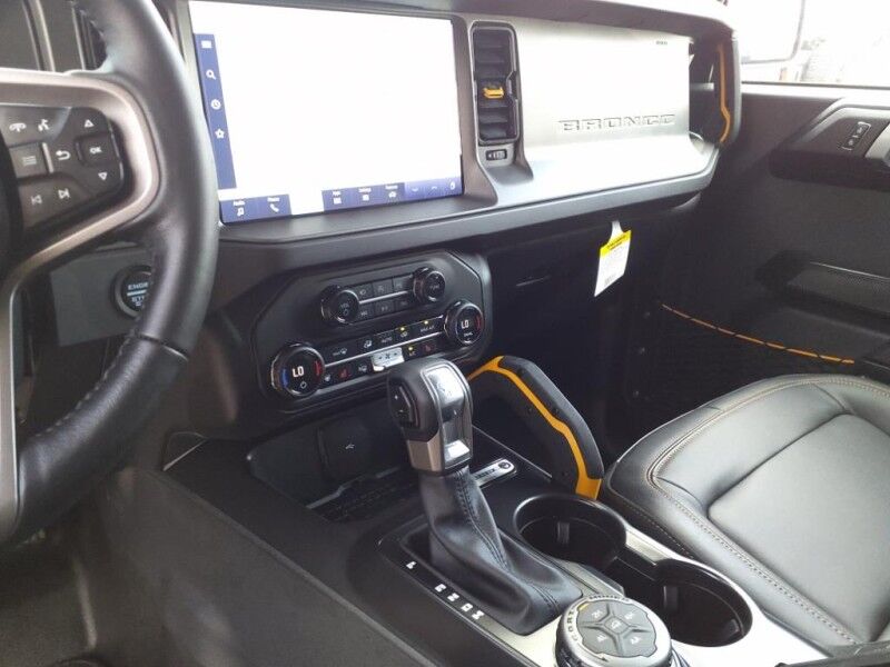 2024 Ford Bronco Badlands Del Rio TX