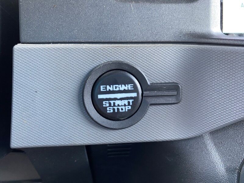 2024 Ford Bronco Big Bend Bristol  PA