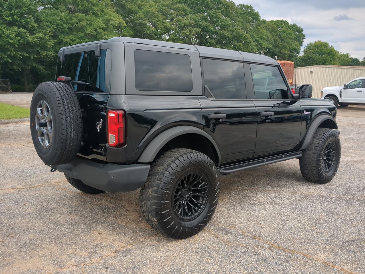 2024 Ford Bronco Big Bend Appleton WI