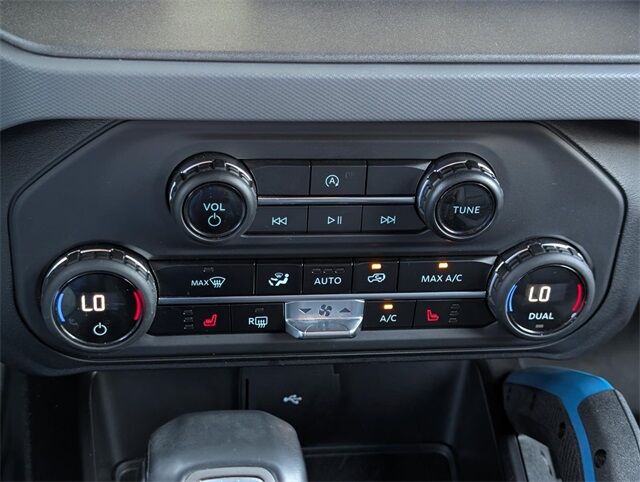 2024 Ford Bronco Black Diamond Knoxville TN