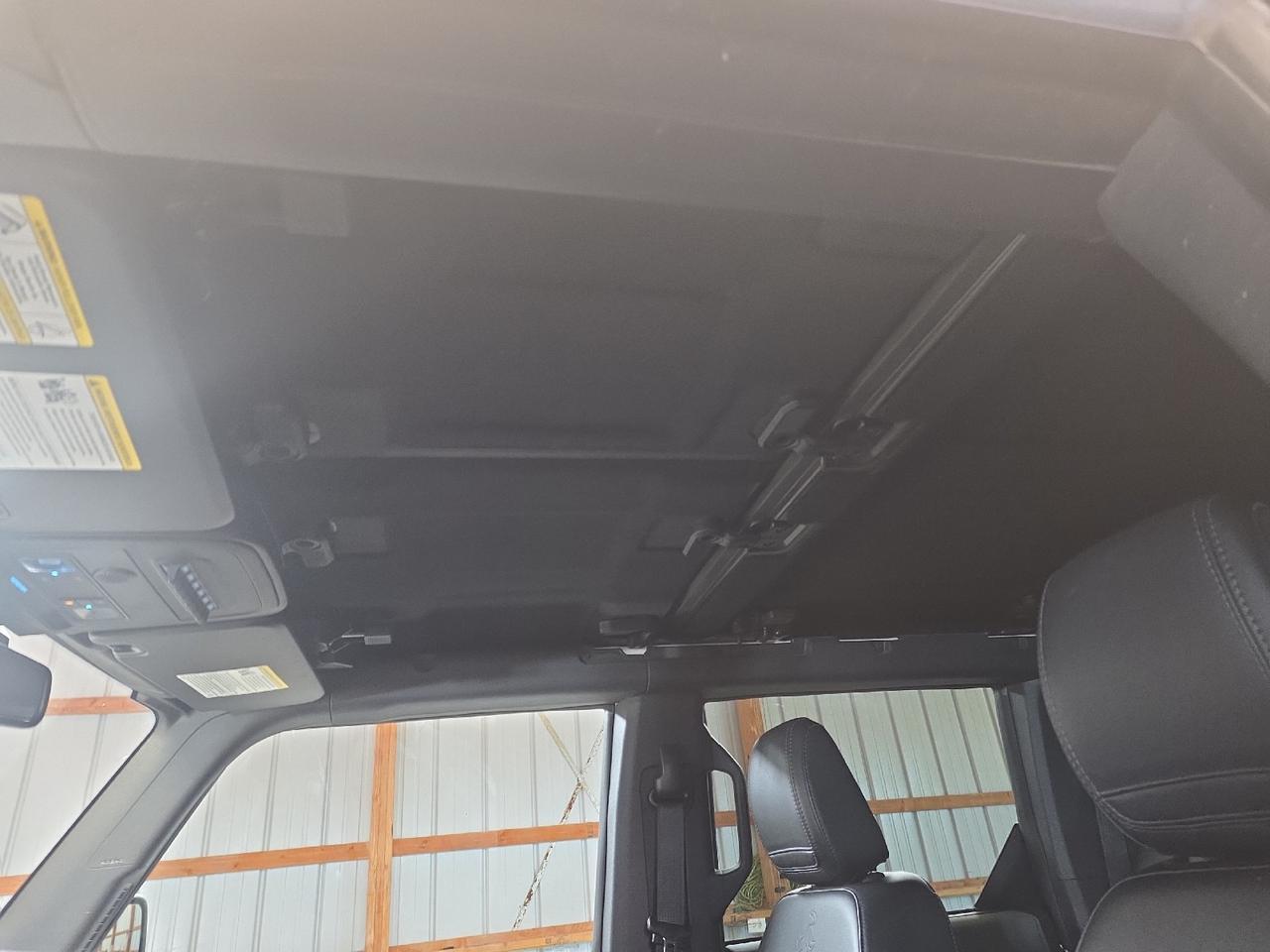 2024 Ford Bronco Black Diamond Sand Lake NY