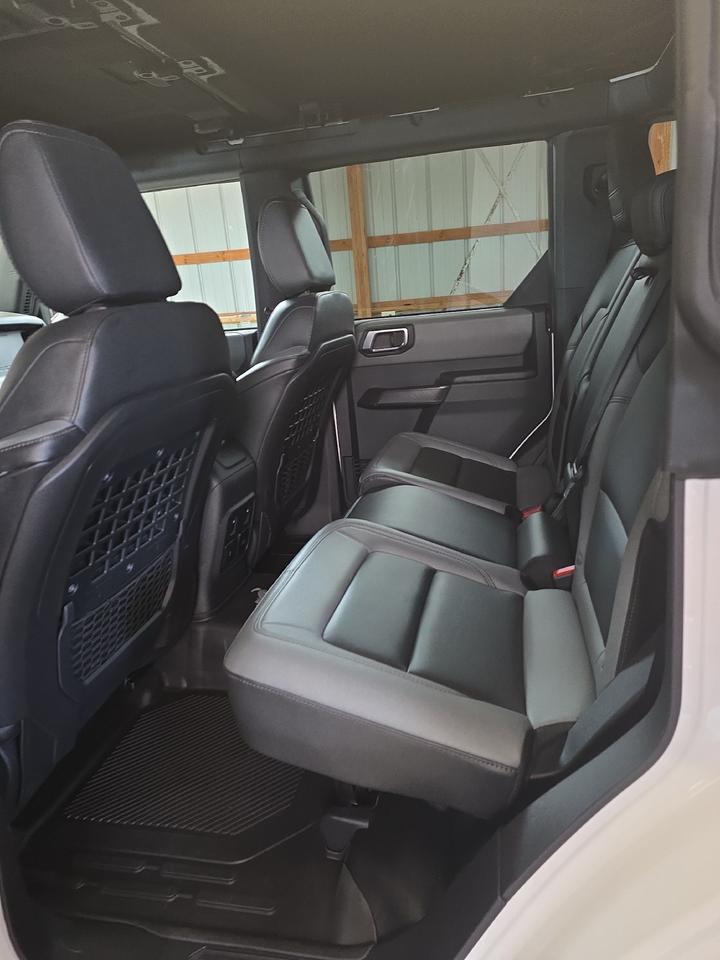 2024 Ford Bronco Black Diamond Sand Lake NY
