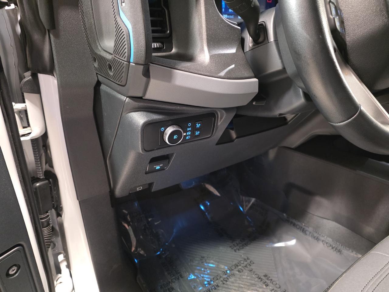 2024 Ford Bronco Black Diamond Sand Lake NY