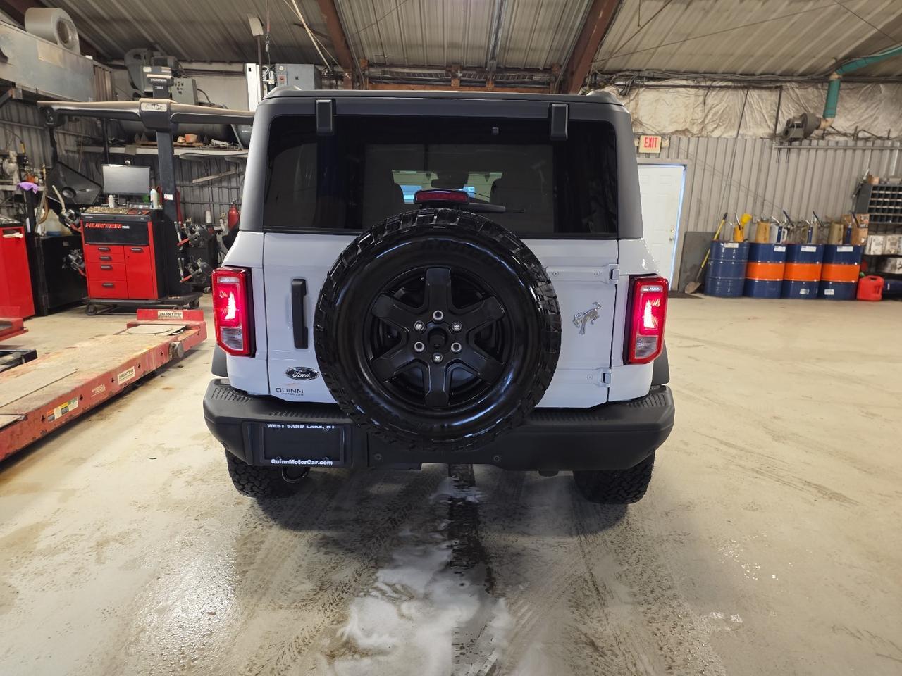 2024 Ford Bronco Black Diamond Sand Lake NY