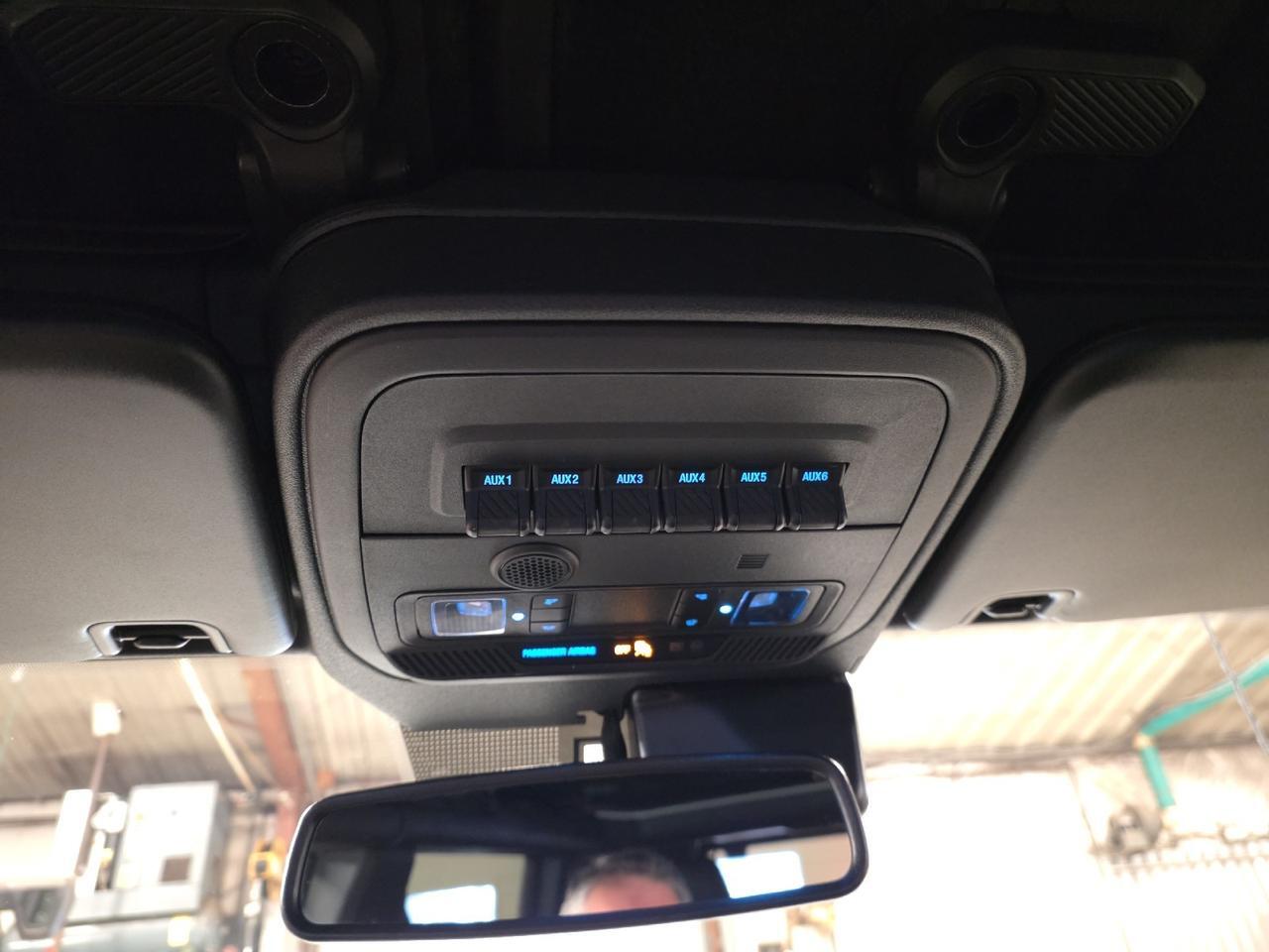 2024 Ford Bronco Black Diamond Sand Lake NY