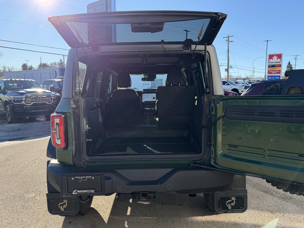 2024 Ford Bronco Outer Banks | 4-Door 4x4 | EcoBoost | Low KMs | Heated Leather Seats | 12IN Touchscreen Redwater AB
