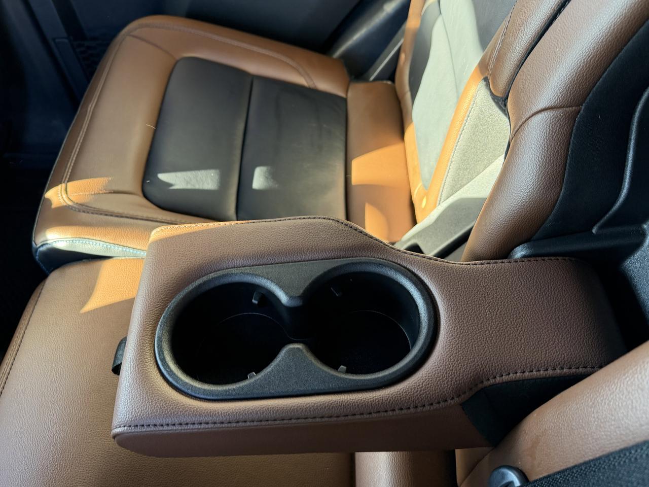 2024 Ford Bronco Outer Banks | 4-Door 4x4 | EcoBoost | Low KMs | Heated Leather Seats | 12IN Touchscreen Redwater AB