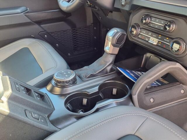 2024 Ford Bronco Outer Banks  TX