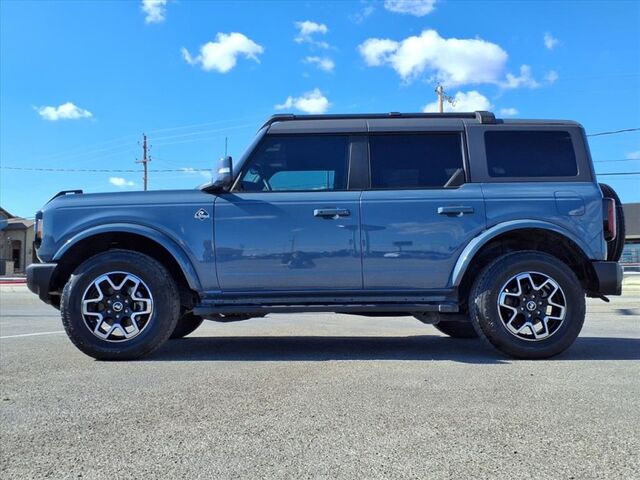 2024 Ford Bronco Outer Banks  TX