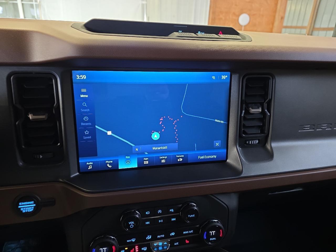 2024 Ford Bronco Outer Banks Advanced Sand Lake NY