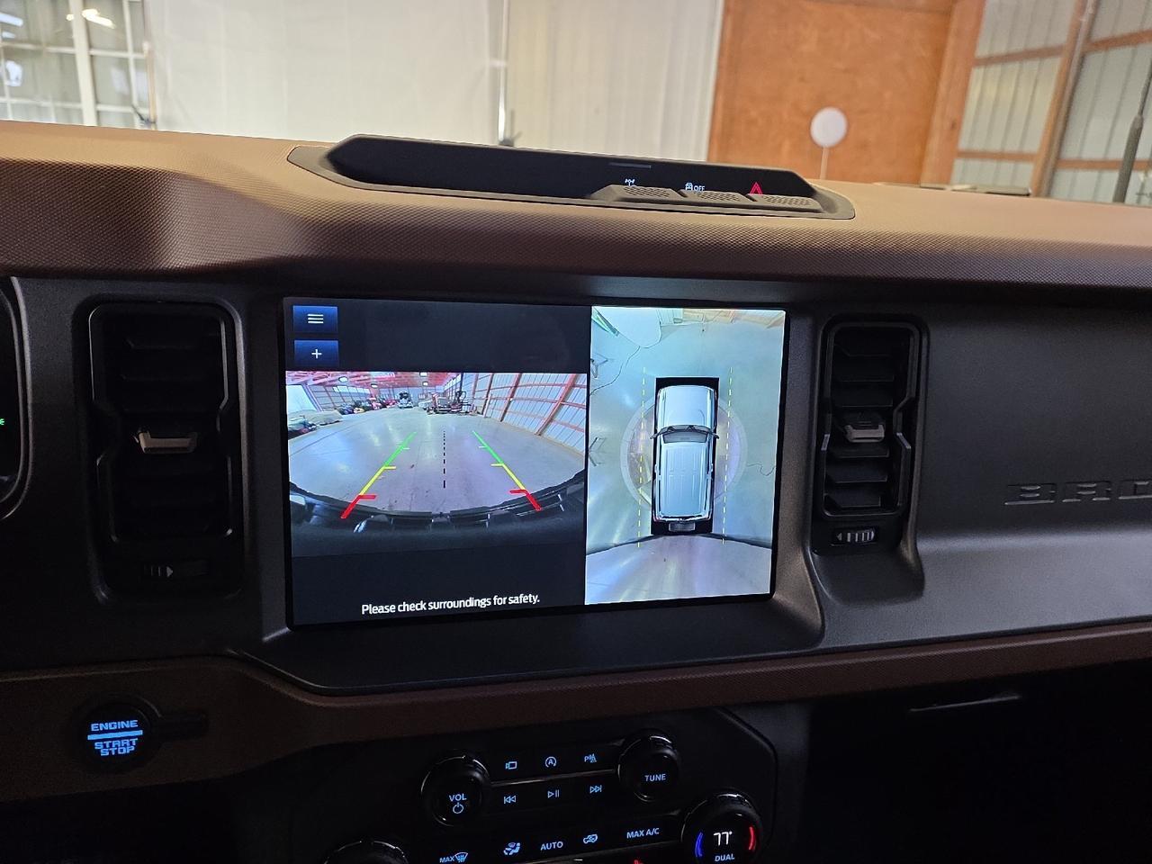 2024 Ford Bronco Outer Banks Advanced Sand Lake NY