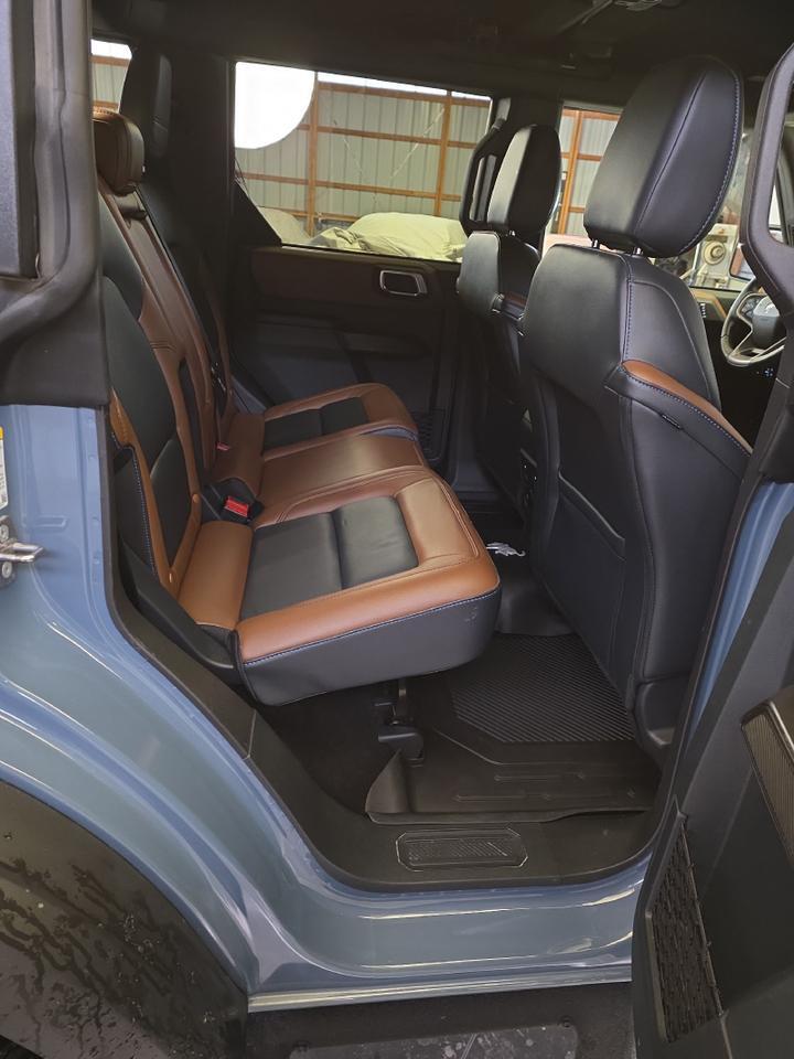 2024 Ford Bronco Outer Banks Advanced Sand Lake NY