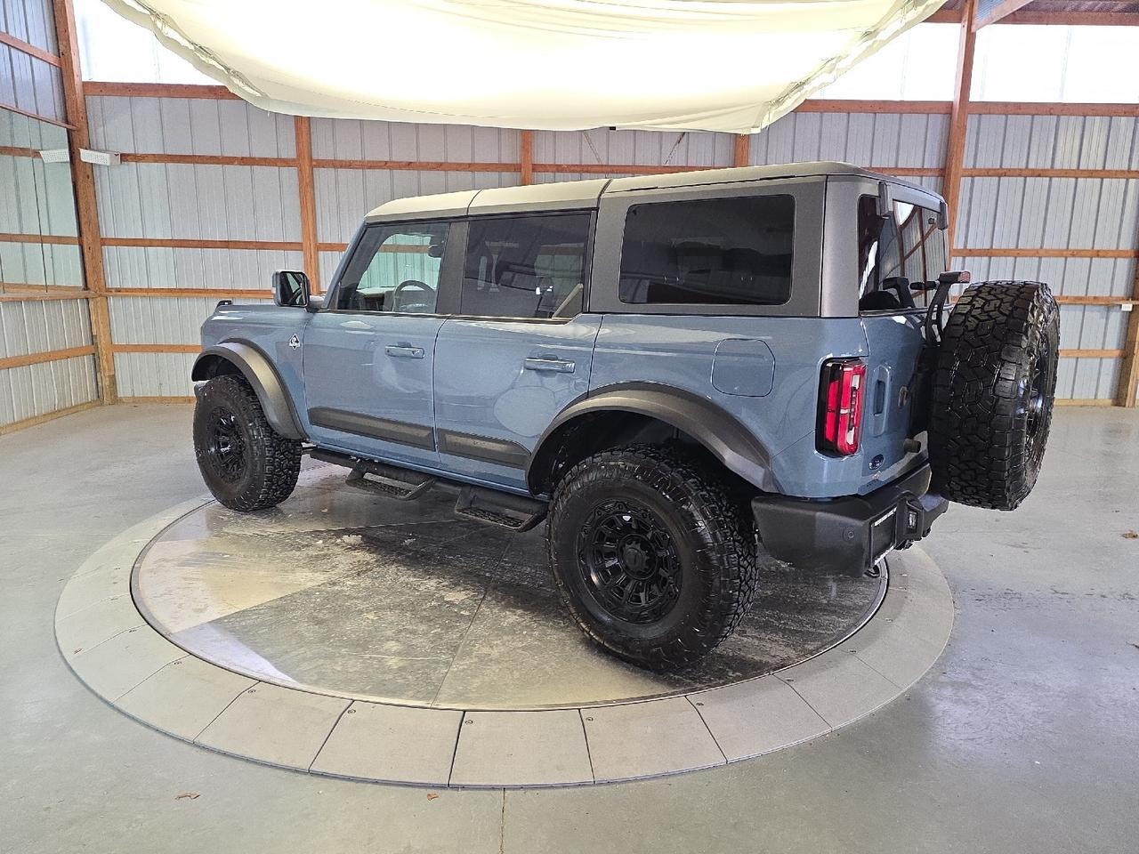 2024 Ford Bronco Outer Banks Advanced Sand Lake NY