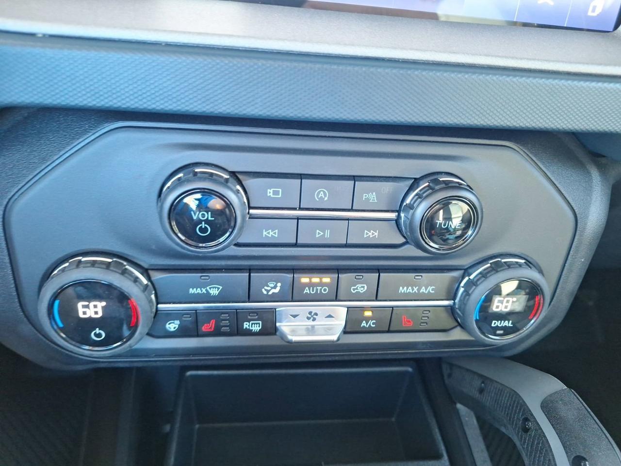 2024 Ford Bronco Outer Banks Hurst TX