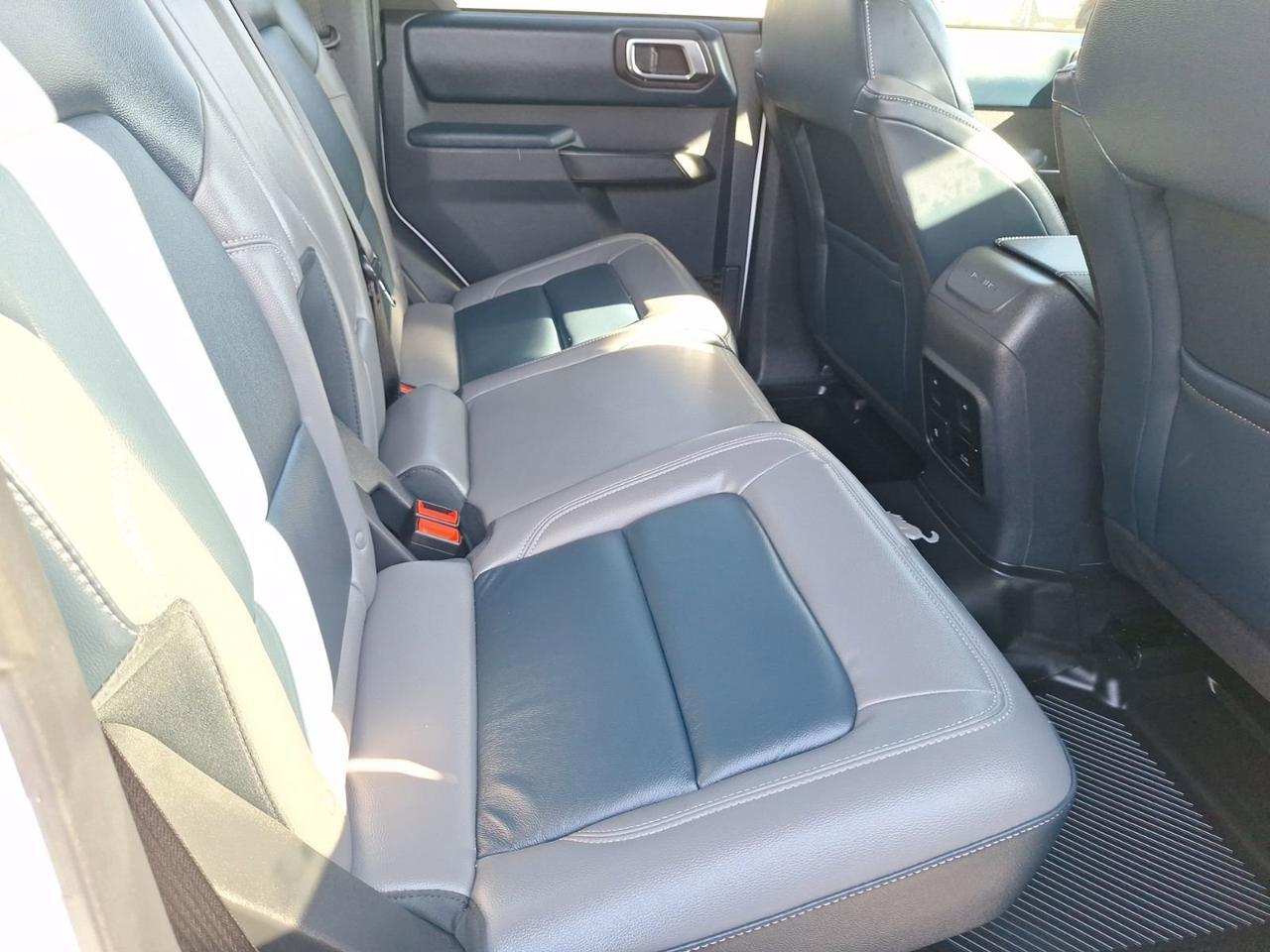 2024 Ford Bronco Outer Banks Hurst TX