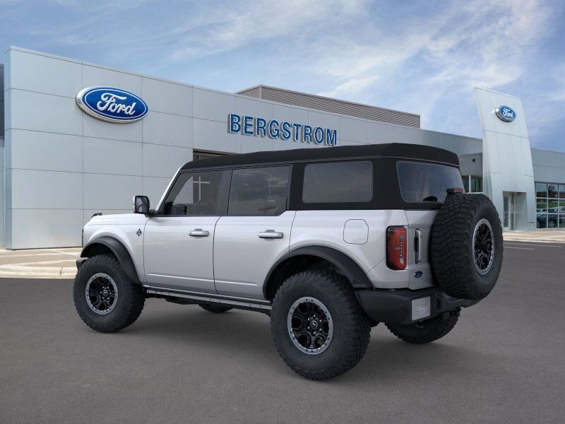 2024 Ford Bronco Outer Banks Green Bay WI