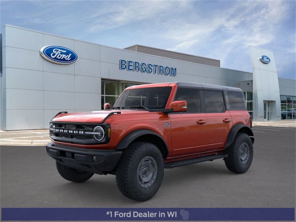 2024 Ford Bronco Outer Banks Green Bay WI