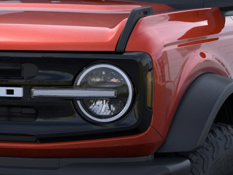 2024 Ford Bronco Outer Banks Green Bay WI