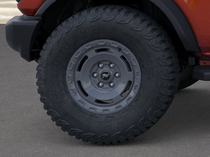 2024 Ford Bronco Outer Banks Green Bay WI