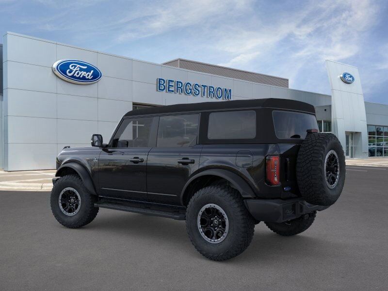2024 Ford Bronco Outer Banks Green Bay WI
