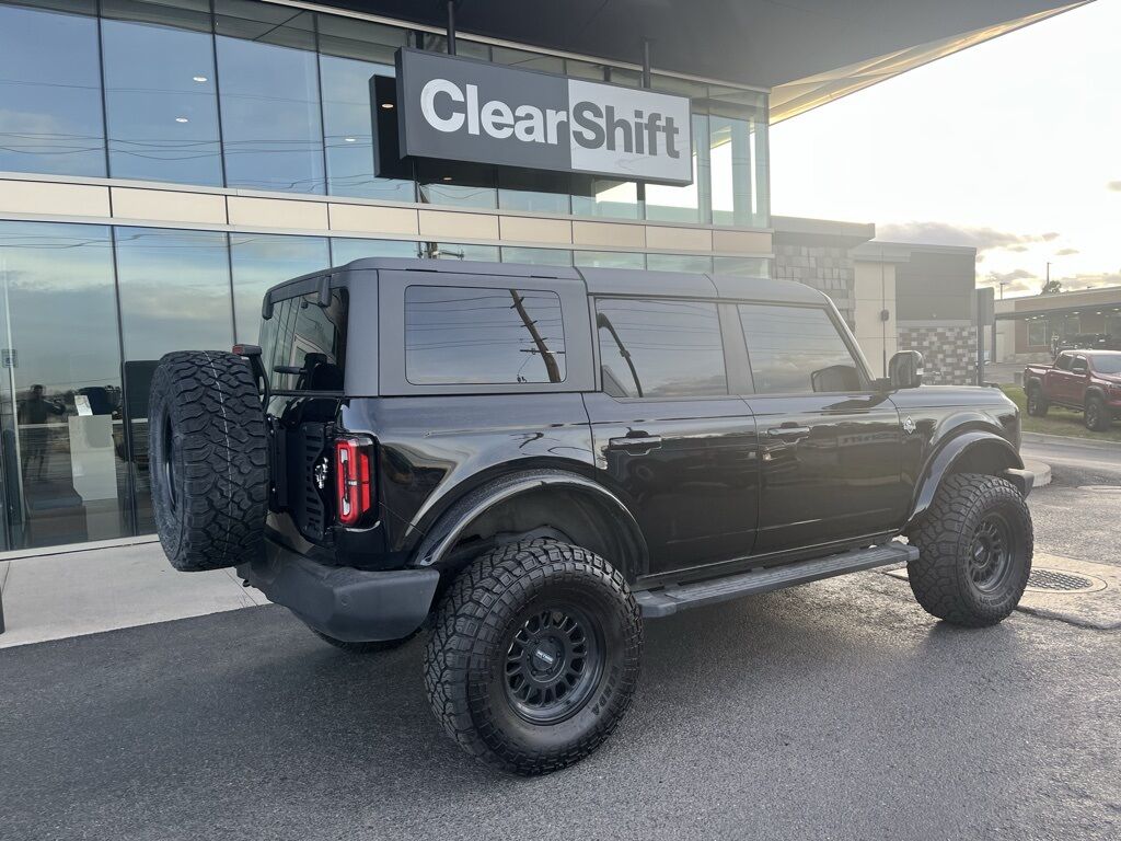 2024 Ford Bronco Outer Banks