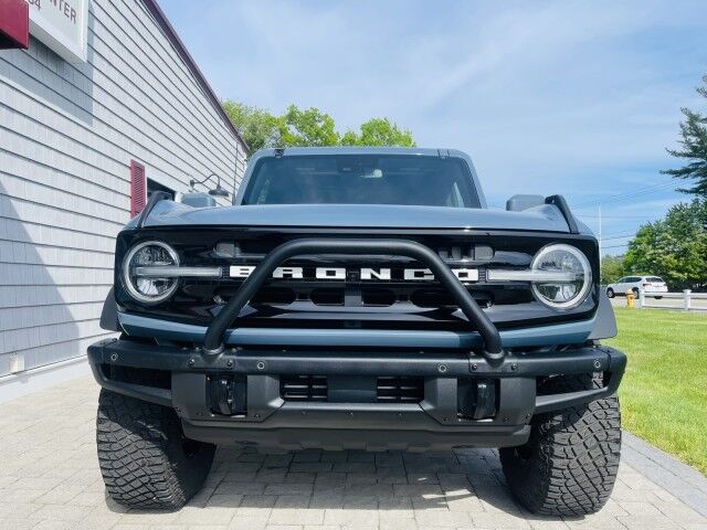 2024 Ford Bronco Outer Banks