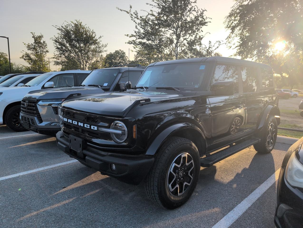 2024 Ford Bronco Outer Banks