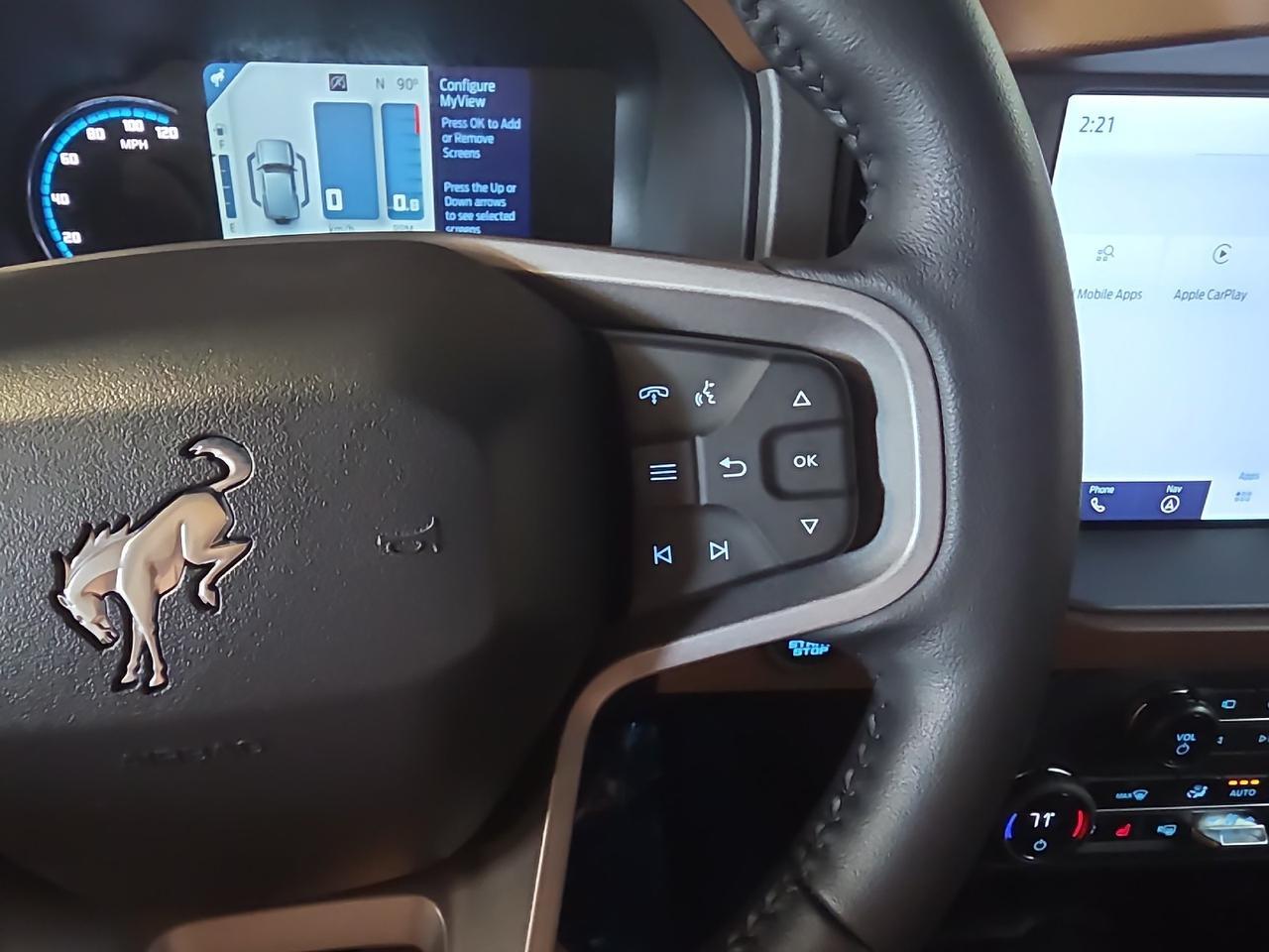 2024 Ford Bronco Outer Banks Sand Lake NY