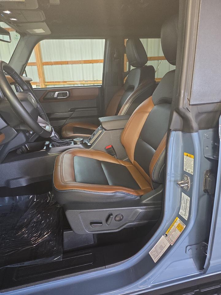 2024 Ford Bronco Outer Banks Sand Lake NY