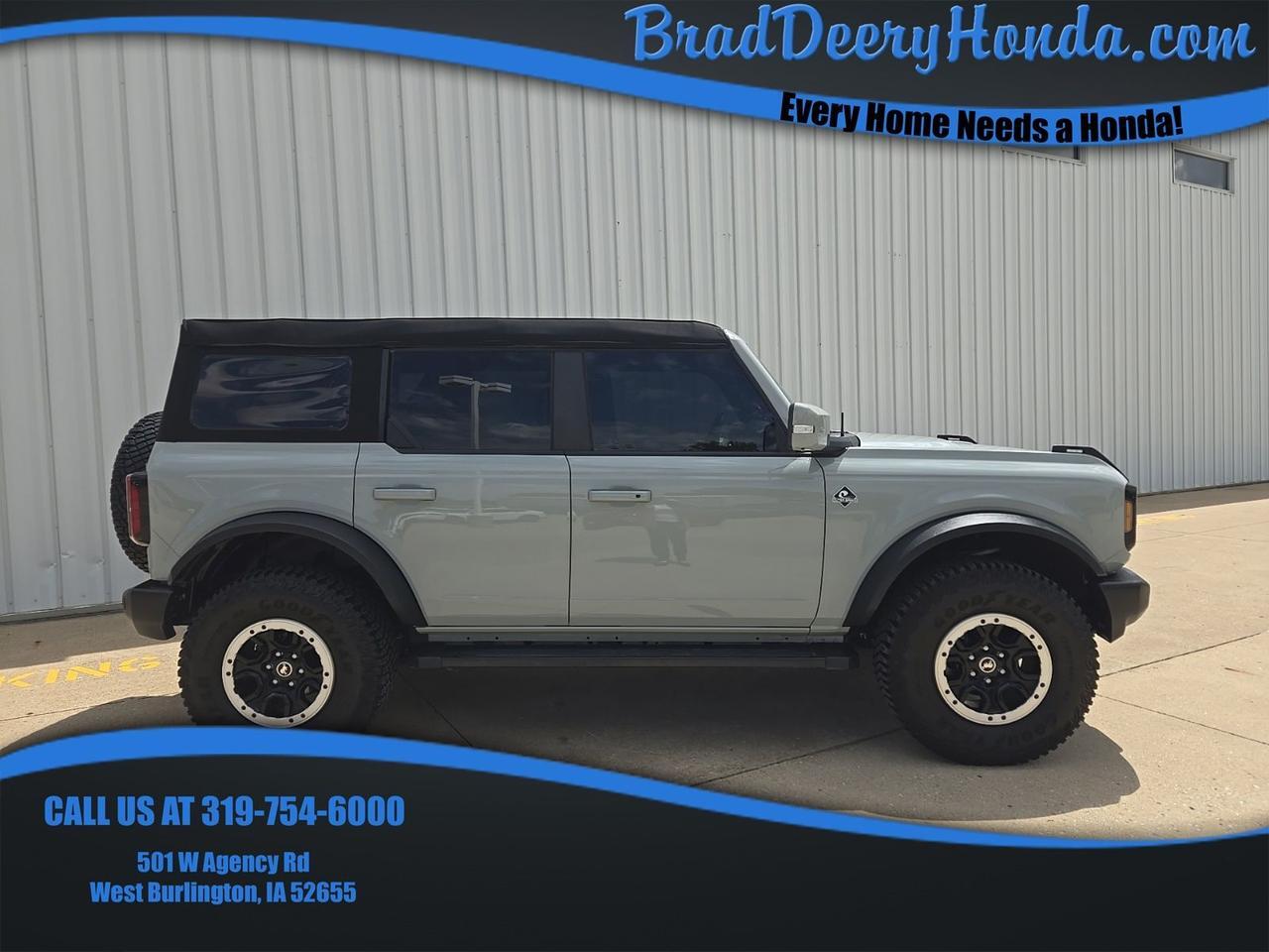 2024 Ford Bronco Outer Banks