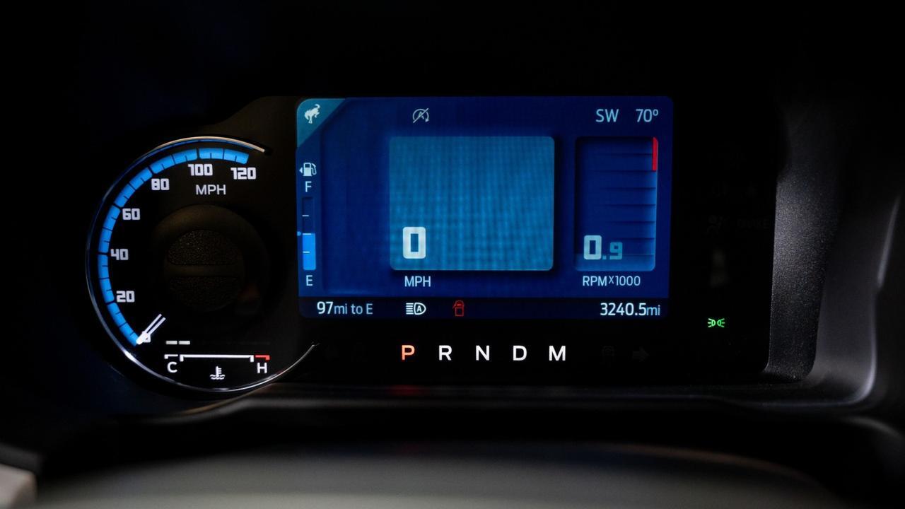 2024 Ford Bronco SO FLO CUSTOMS / Big Bend/ 40 wheels/ Diamond stich leather Franklin TN