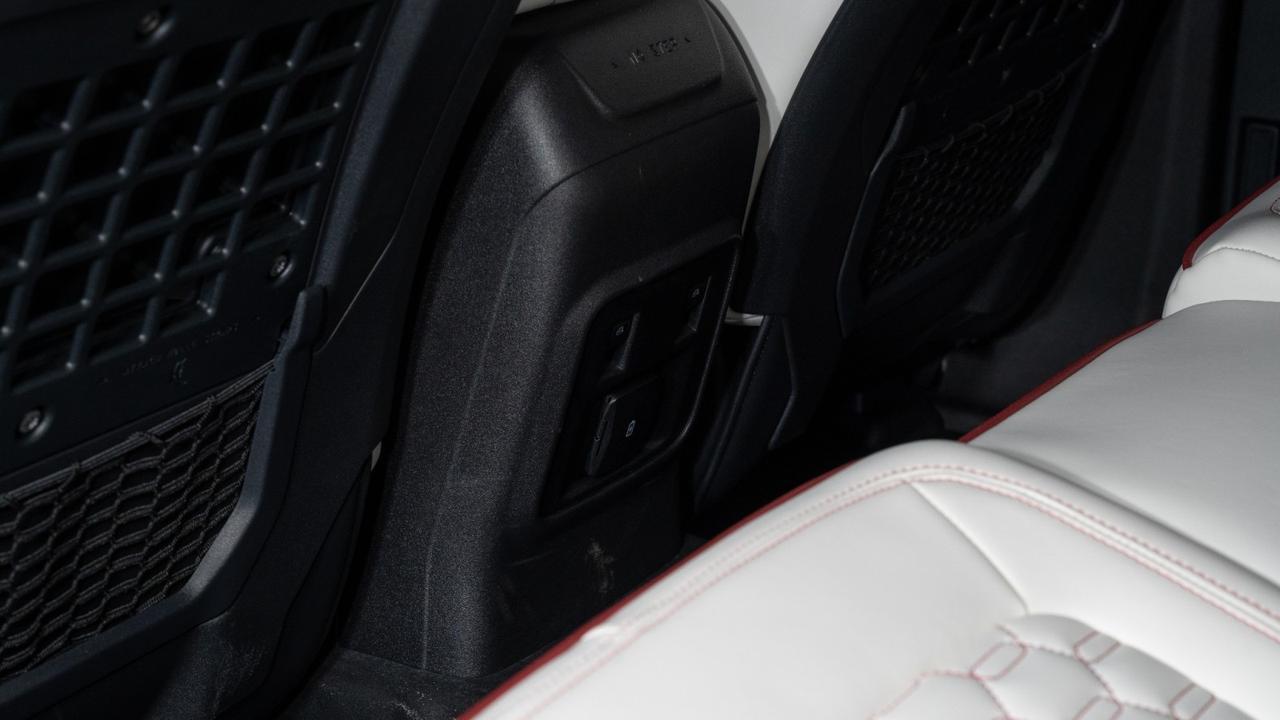 2024 Ford Bronco SO FLO CUSTOMS / Big Bend/ 40 wheels/ Diamond stich leather Franklin TN