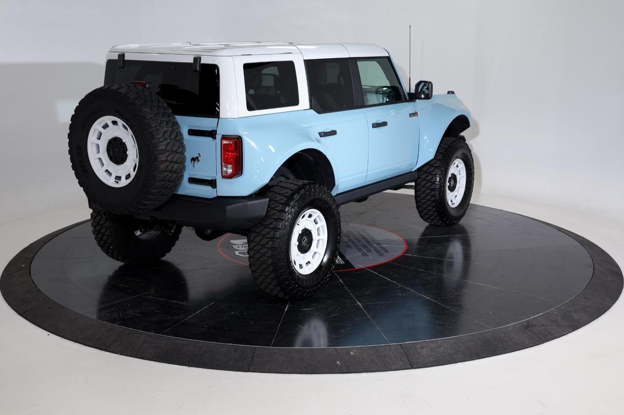 2024 Ford Bronco SO FLO CUSTOMS / Big Bend/ 40 wheels/ Diamond stich leather Franklin TN