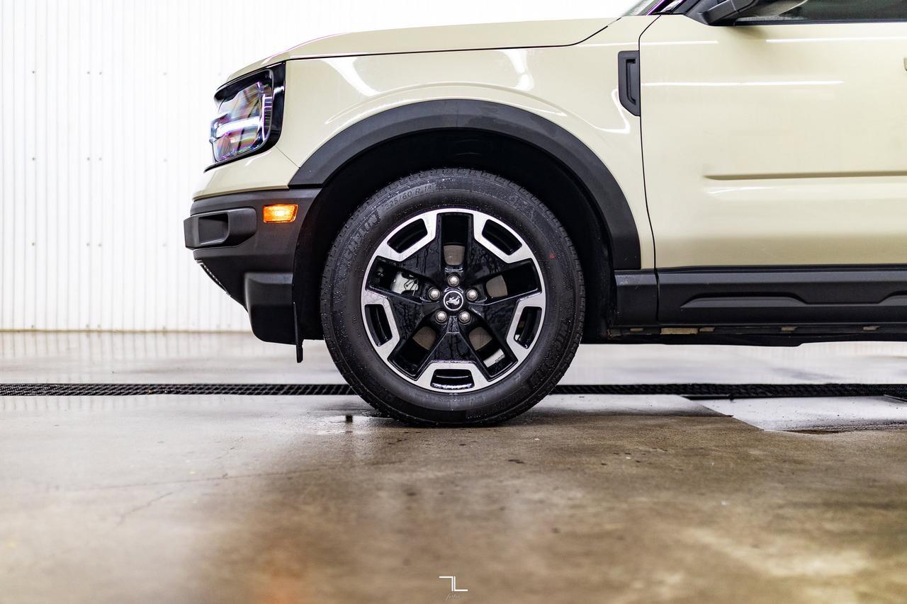 2024 Ford Bronco Sport 4x4 Outer Banks Nav Roof BCam Red Deer AB