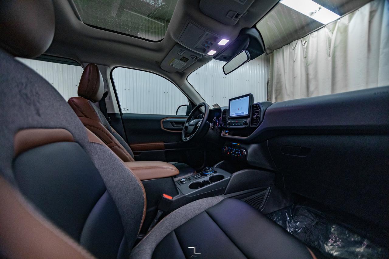 2024 Ford Bronco Sport 4x4 Outer Banks Nav Roof BCam Red Deer AB