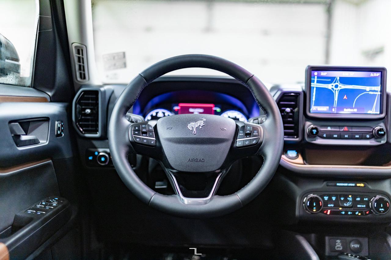 2024 Ford Bronco Sport 4x4 Outer Banks Nav Roof BCam Red Deer AB