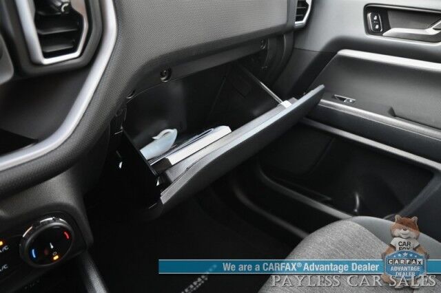 2024 Ford Bronco Sport Big Bend / 4X4 / Premium Cloth Seats / Lane Departure & Blind Spot Alert / Apple CarPlay & Android Auto / Bluetooth / Back Up Camera / Keyless Entry & Start / Block Heater / 29 MPG / 1-Owner Anchorage AK