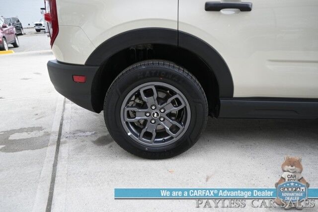2024 Ford Bronco Sport Big Bend / 4X4 / Premium Cloth Seats / Lane Departure & Blind Spot Alert / Apple CarPlay & Android Auto / Bluetooth / Back Up Camera / Keyless Entry & Start / Block Heater / 29 MPG / 1-Owner Anchorage AK