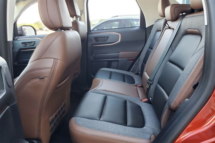 2024 Ford Bronco Sport Outer Banks  TX