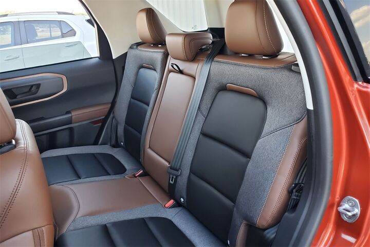2024 Ford Bronco Sport Outer Banks  TX