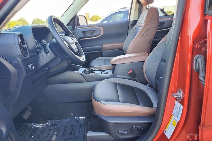 2024 Ford Bronco Sport Outer Banks  TX