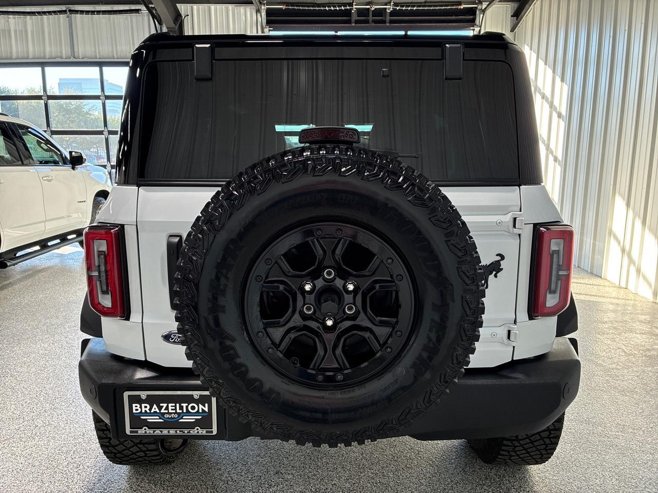 2024 Ford Bronco Wildtrak, High/Luxury Pkg, Black Painted Hard Top, Tube Step