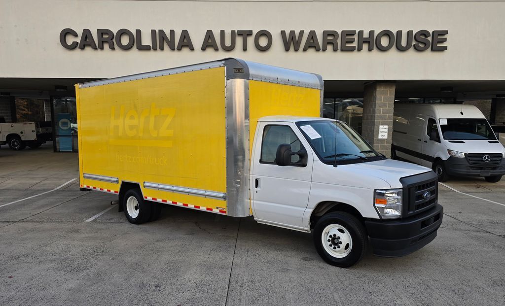 2024 Ford E-350SD Base DRW 16ft Box W/Roll-Up Door and Pull- Out Ramp Concord NC