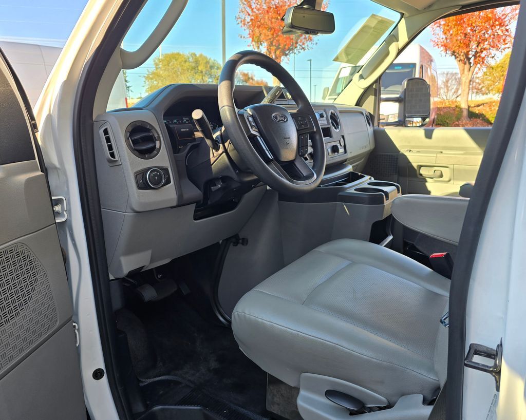 2024 Ford E-350SD Base Concord NC