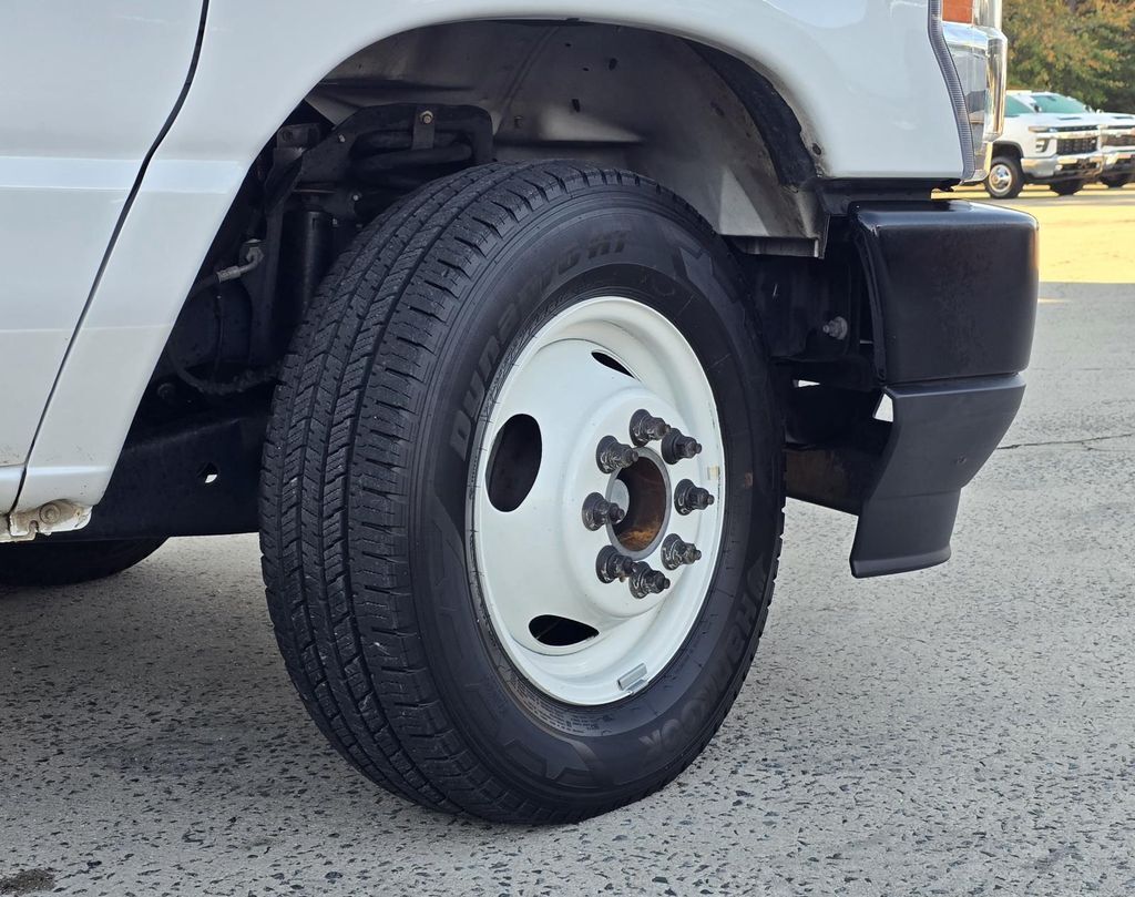 2024 Ford E-350SD Base Concord NC