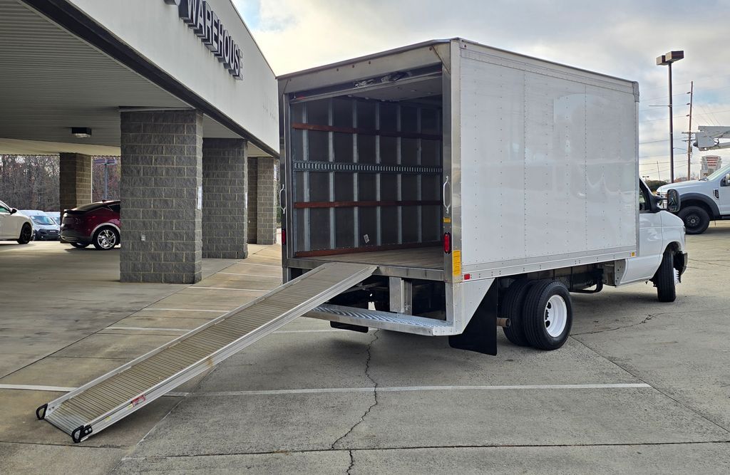 2024 Ford E-350SD Base Concord NC