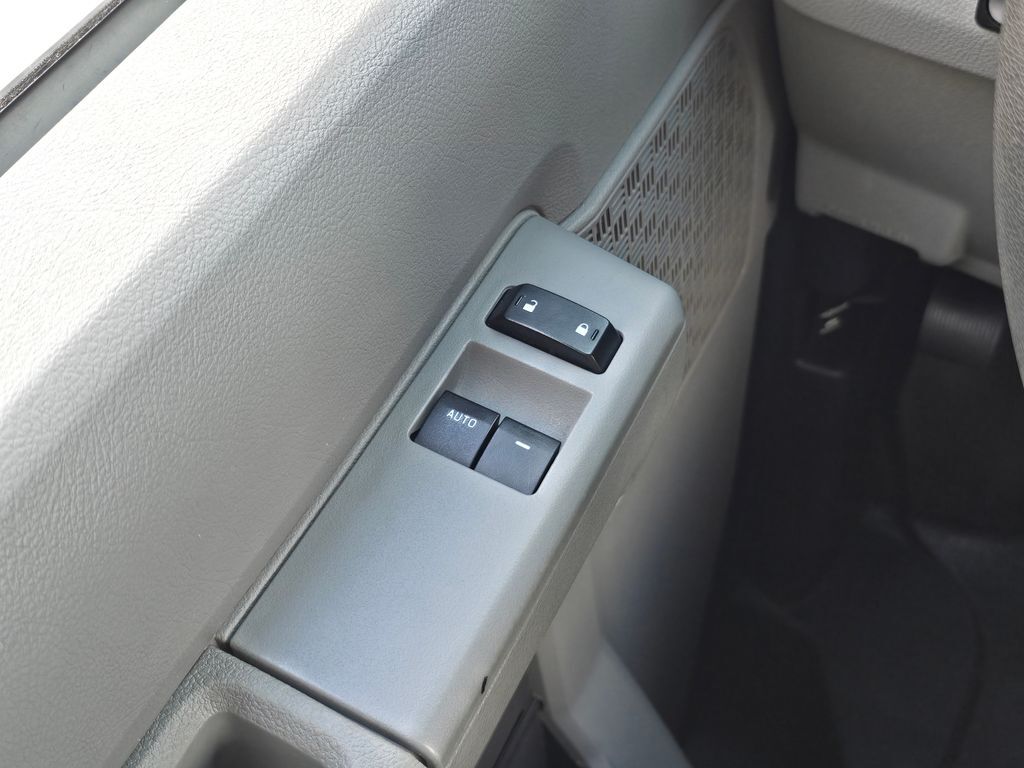 2024 Ford E-350SD Base Concord NC