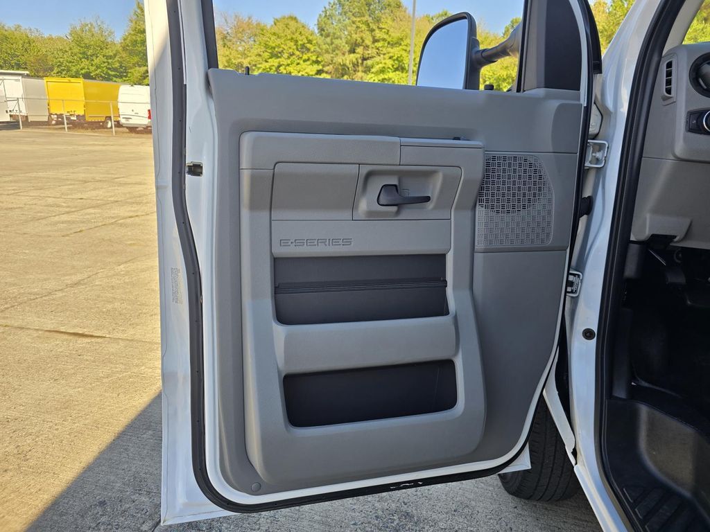 2024 Ford E-350SD Base Concord NC