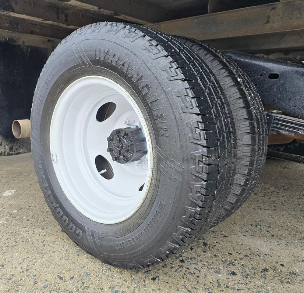 2024 Ford E-350SD Base Concord NC